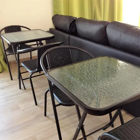 Nocleg ze śniadaniem Bedrooms Ap Garden Lagos