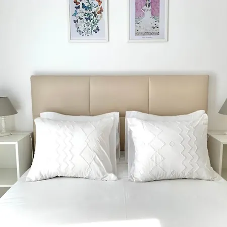 Nocleg ze śniadaniem Bedrooms Ap Garden