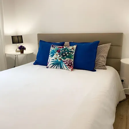 Bedrooms Ap Garden Nocleg ze śniadaniem *