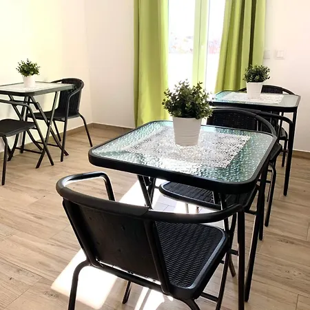Bedrooms Ap Garden