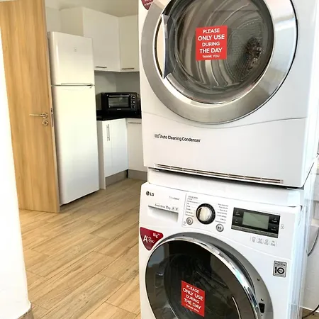Bedrooms Ap Garden לינה וארוחת בוקר